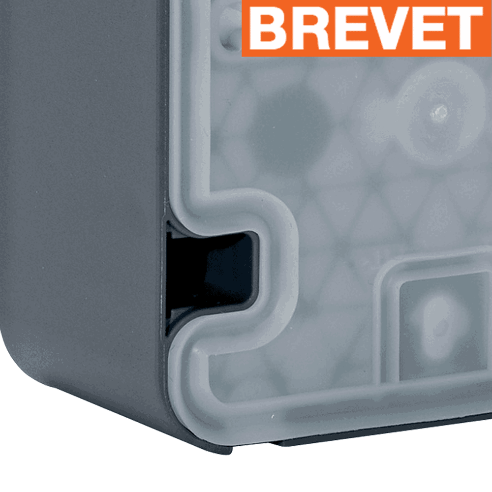 Appareillage mural cubyko de Hager, brevet membrane IP55