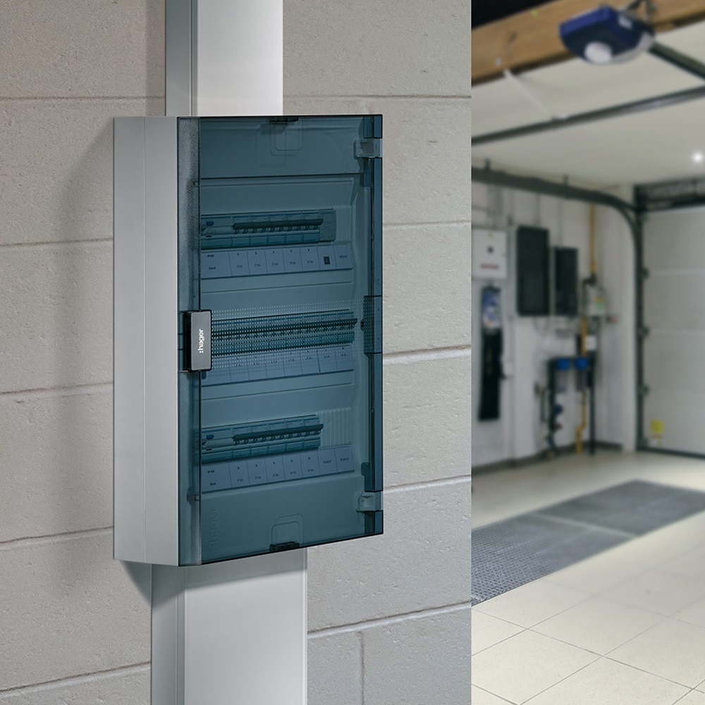 coffret de distribution vega18 Hager dans un garage