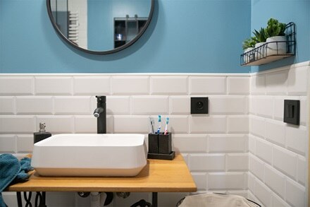 prise design salle de bain hager, gallery noir mat