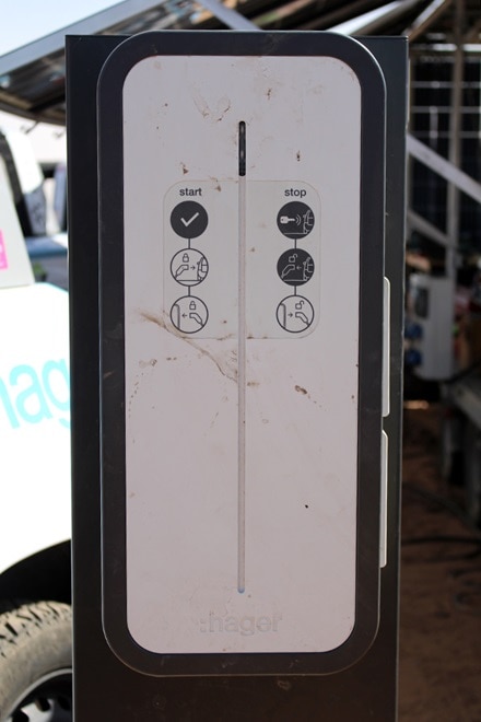 borne recharge, borne recharge hager, borne Hager, borne de charge, recharger véhicule, recharge voiture électrique, borne recharge voiture électrique