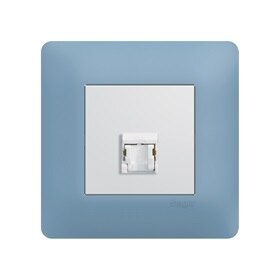 Appareillage mural essensya de Hager, finition riviera, fonction RJ45 pure