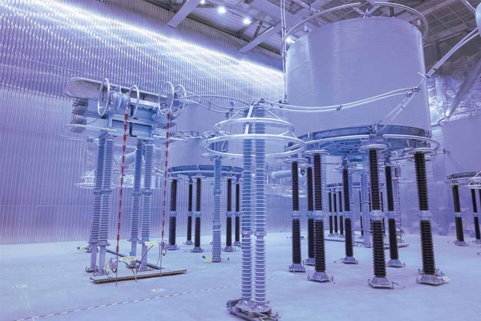 HVDC high-voltage direct current station