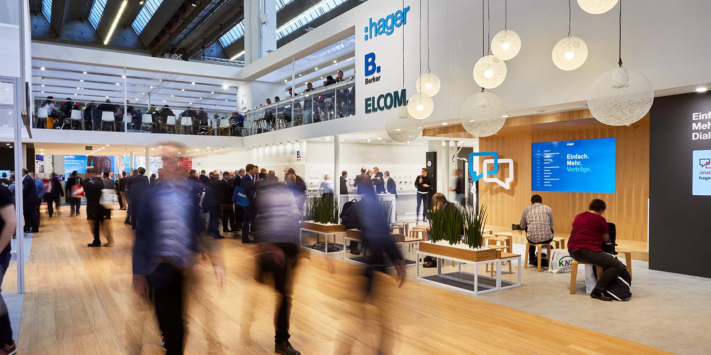 hg_news_light_building_suspended01_1440x720