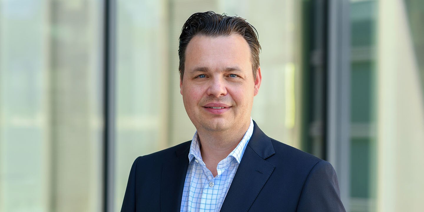 hg_news_new_director_comm01_1440x720