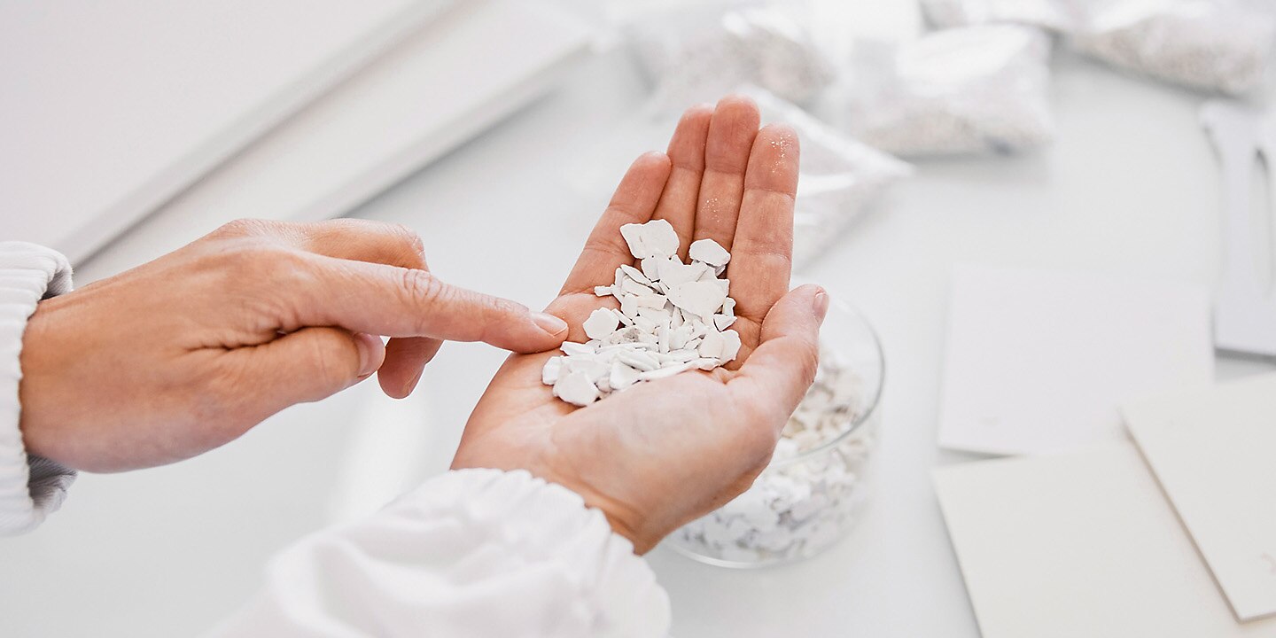 hg_people_w_passion_1440x720_plastic