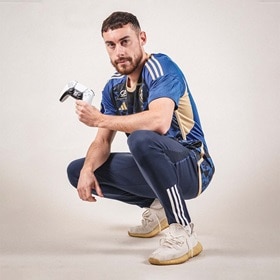 Racing Esport Live Show 2024 Player Rayziaah