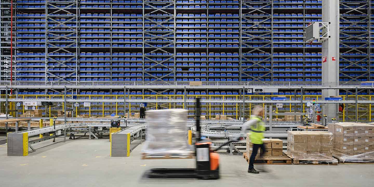 Pic2_web_1440x720_classic