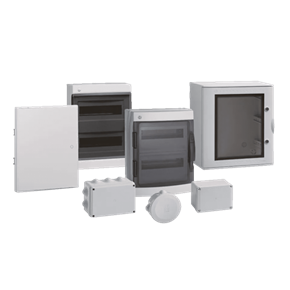 Groupage contenitori Bocchiotti, da sinistra a destra: Pablo Style, Pablo IP40 Design, Pablo IP65, Pedro in vetroresina. In basso tre cassette di derivazione nei vari formati disponibili