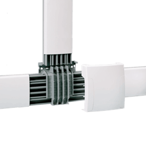 Vista tre quarti di un sistema di canali a parete Bocchiotti su sfondo bianco