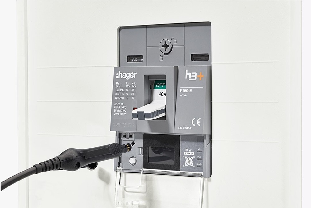Interruttore scatolato h3+ energy installato in fase di setup tramite software