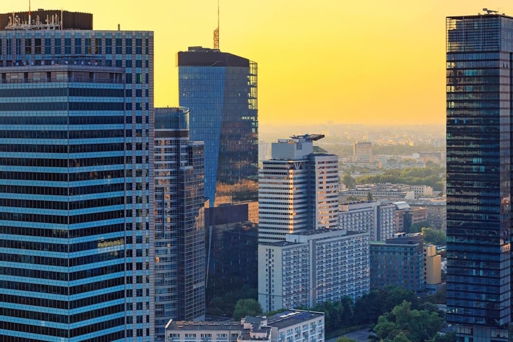 Skyline di Varsavia durante il tramonto