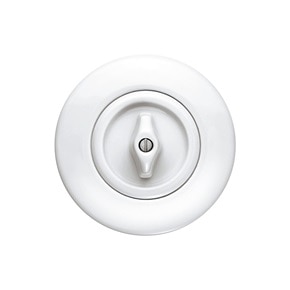 Vista frontale dell'interruttore della luce Berker Serie 1930 con interruttore rotativo e piastra di copertura rotonda in in porcellana Rosenthal bianca su sfondo bianco