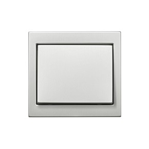 Vista frontale dell'interruttore della luce della serie di design Berker K.5 con bilanciere a 1 via e cornice quadrata in argento su sfondo bianco