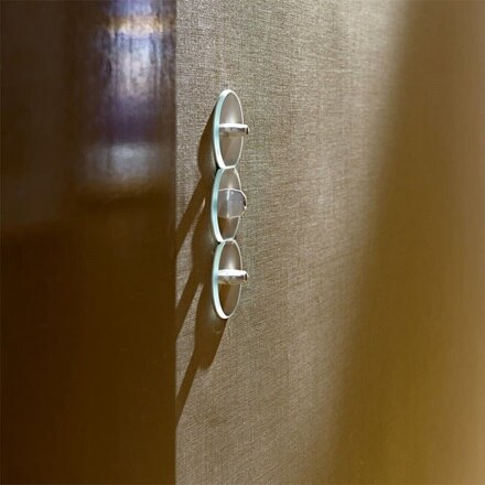 Schakelaars glas retro in hal