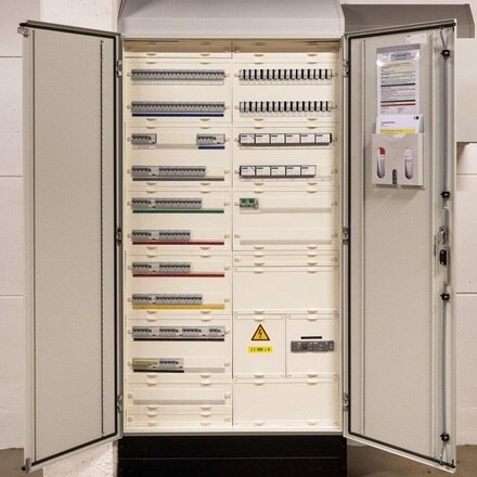 univers verdeelkast uitgerust