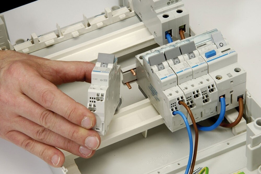 hager product: removability