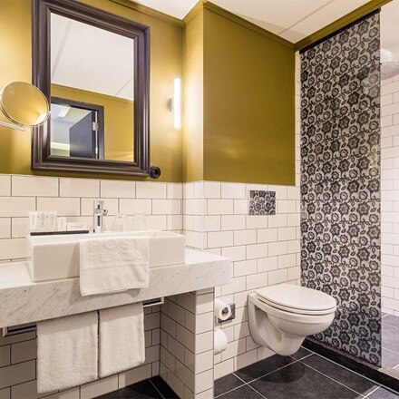 project hotel post plaza badkamer 