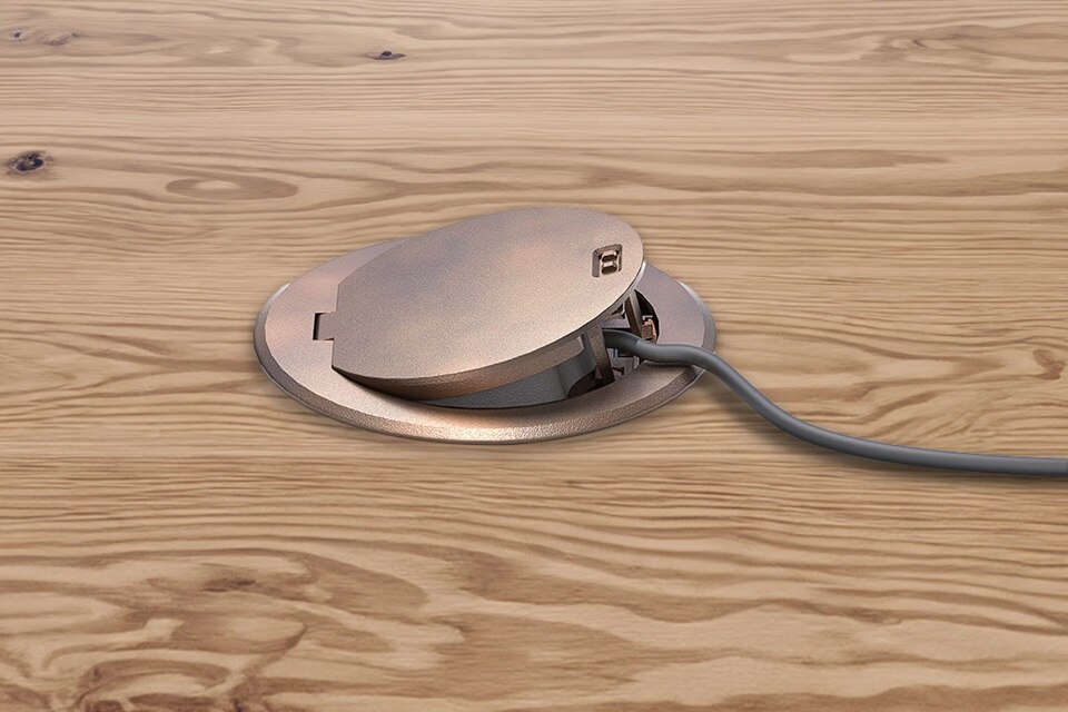 Pokrywy uchylne idealnie dopasowane do każdego rodzaju powierzchni tehalit.VE-EE BSR