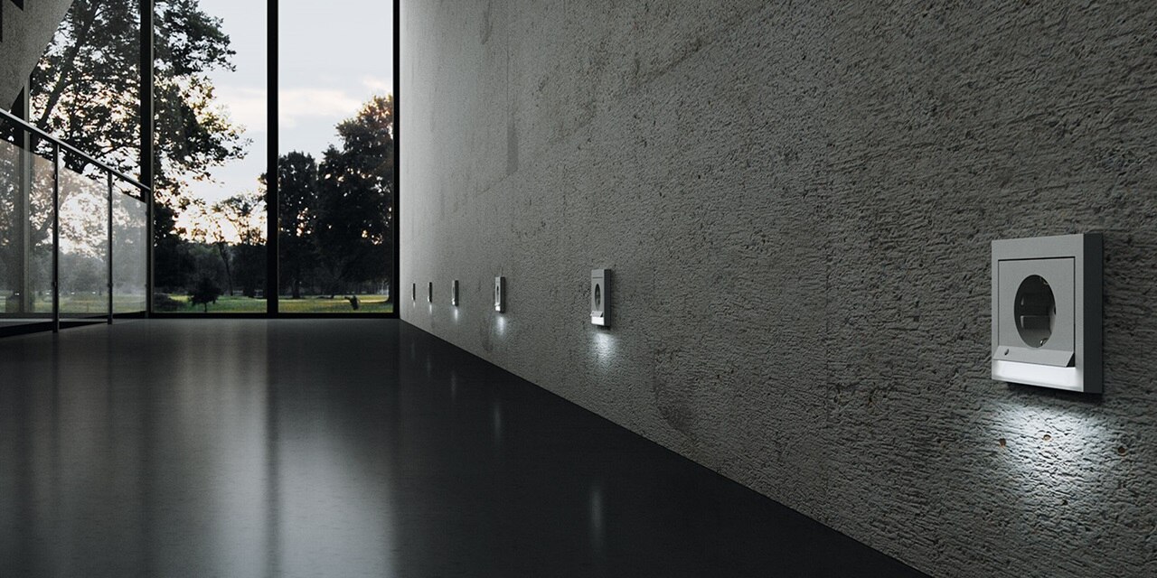 Osprzęt elektroinstalacyjny Berker K.5 z funkcją podświetlenia