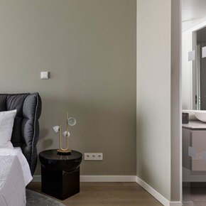 osprzęt elektroinstalacyjny berker Q.3 w hotelu