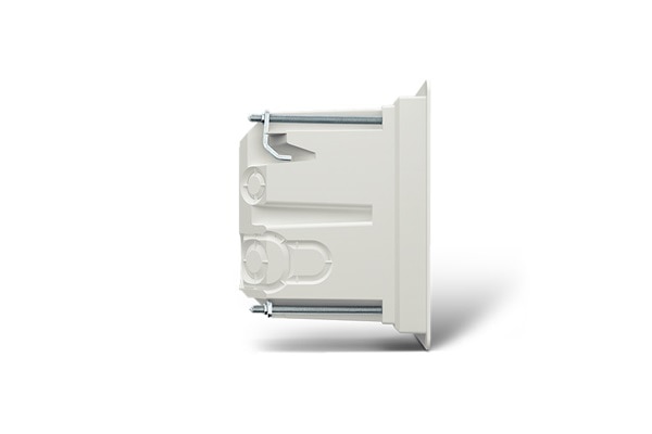 Szara puszka wymagana do instalacji osprzętu Berker R.8