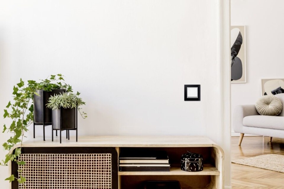 lumina osprzęt elektroinstalacyjny firmy hager