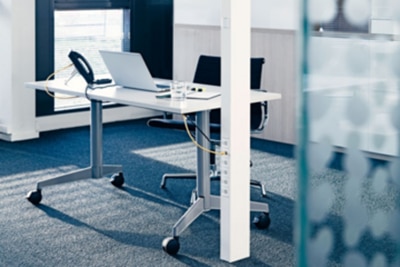 Rozwiązania tehalit Hager w nowoczesnym biurze