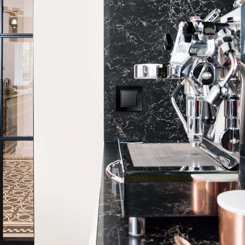 Projekt nowoczesnego mieszkania z osprzętem Berker B.7