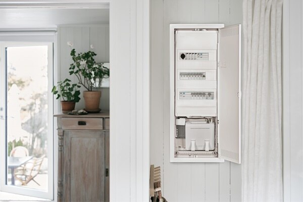 Kapsling volta hybrid installerad i sommarhus