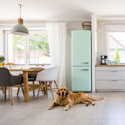 Person­skydds­bry­tare skyddar Kyl och frys