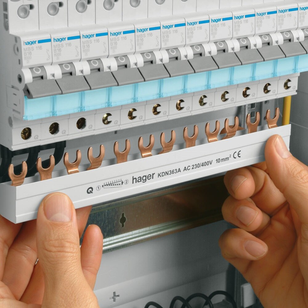 Hager Quick Connect – Multipresa neutro QuickConnect 5 x 25 mm2 + 17 x 4 mm2