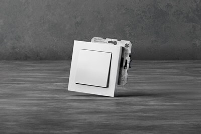 hager-emotional-pic-017-backwards-compatibility-a1-white-1080x720px-DMCX-en-12-2025