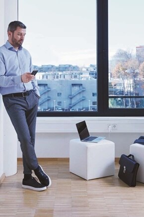 hager-cispa-office-trunking_por