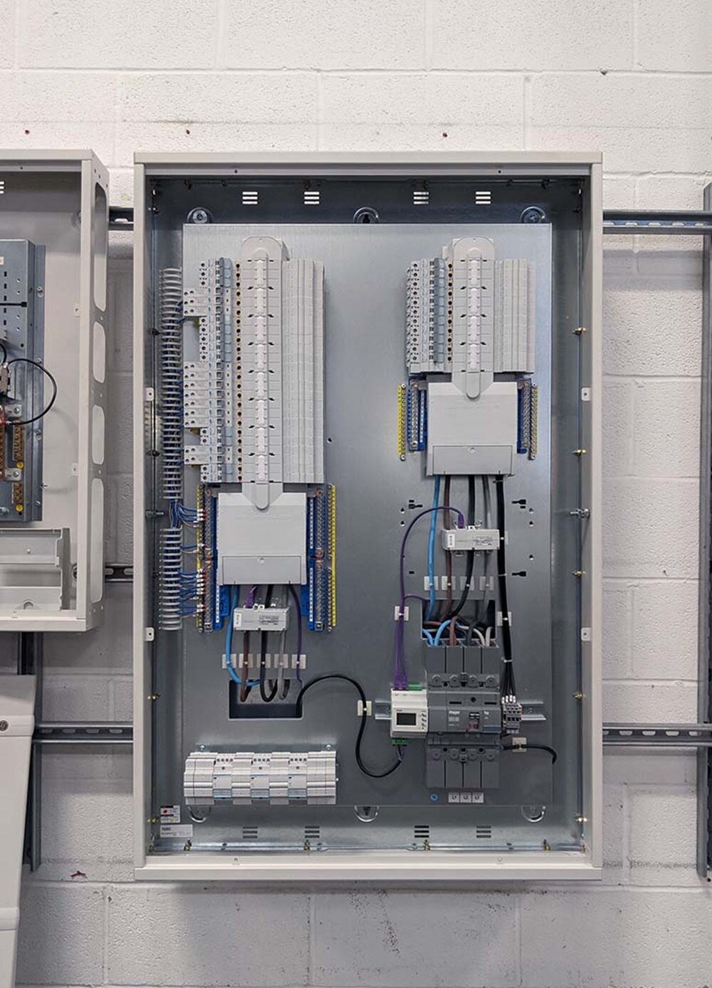 Pre-assembled Enclosures